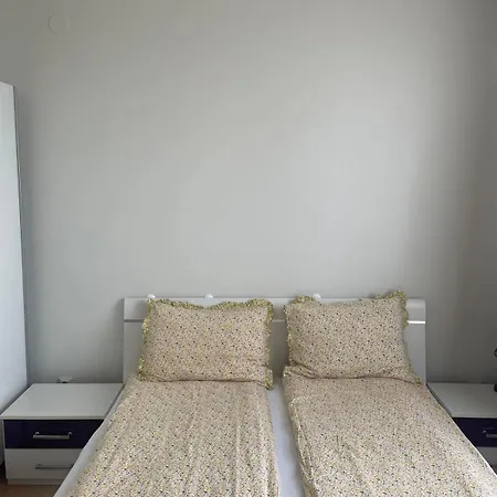 Apartment Kate's In Pirin